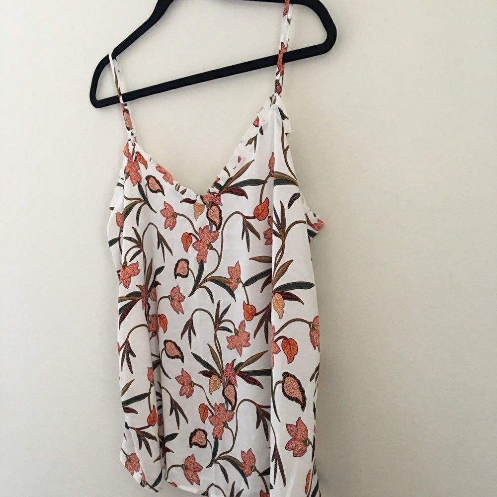 LOFT white & floral tank top | NWT | Size M - Picture 6 of 9